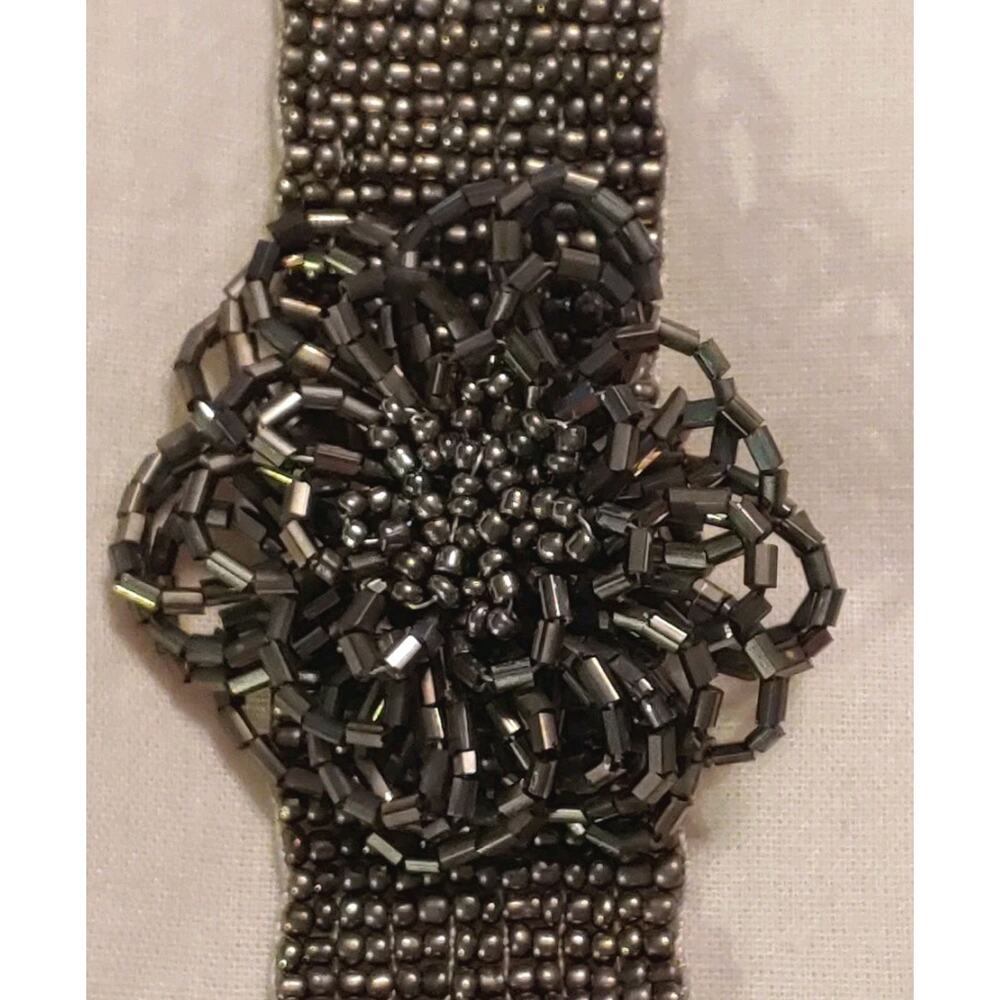 Vintage Glass Seed Beaded Bracelet Flower Chunky Black Adjustable 6 in-7.5 in